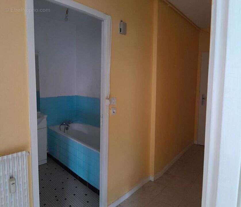 Appartement à HEROUVILLE-SAINT-CLAIR