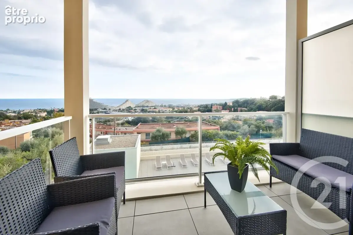 Appartement à VILLENEUVE-LOUBET