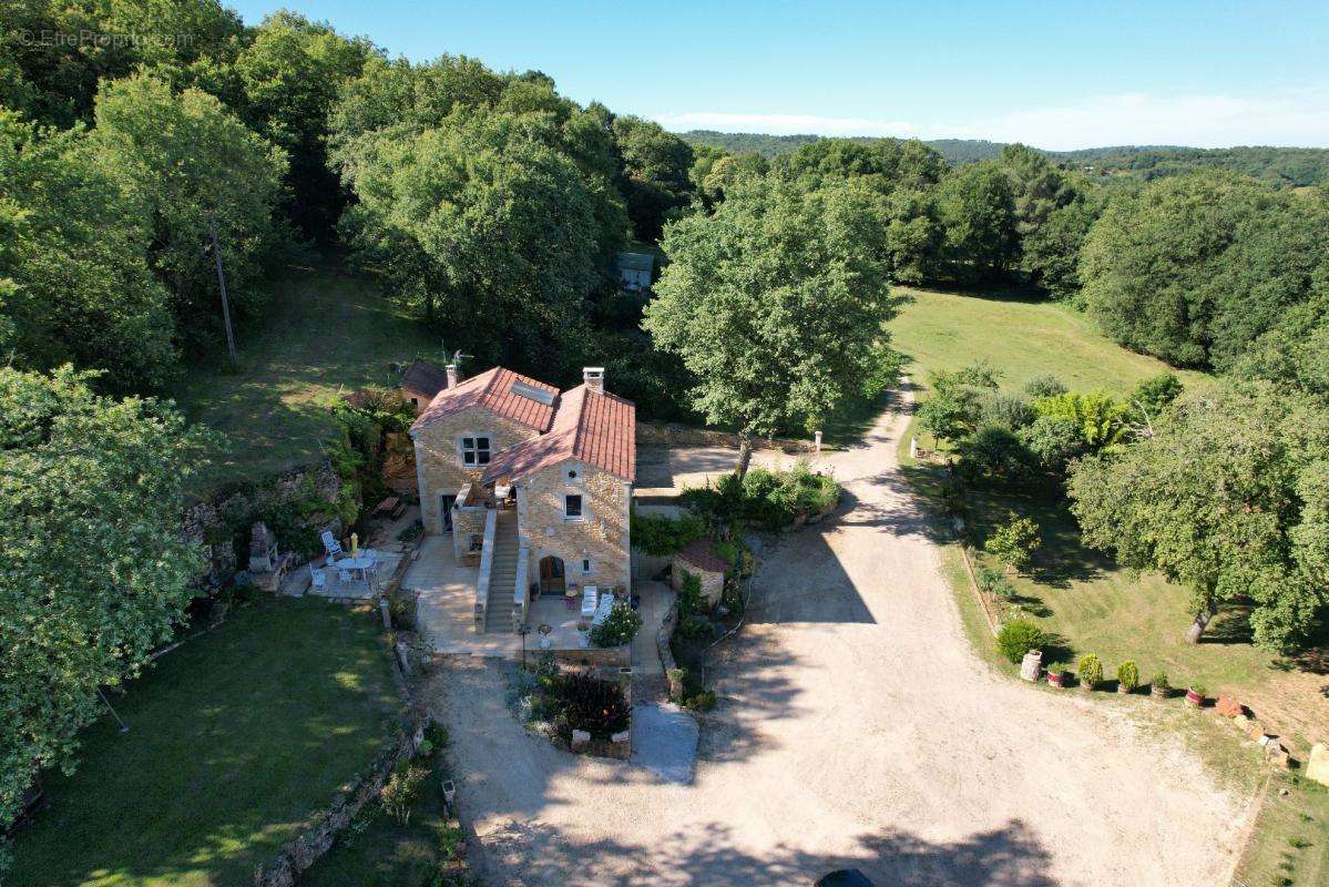 Maison à PUY-L'EVEQUE