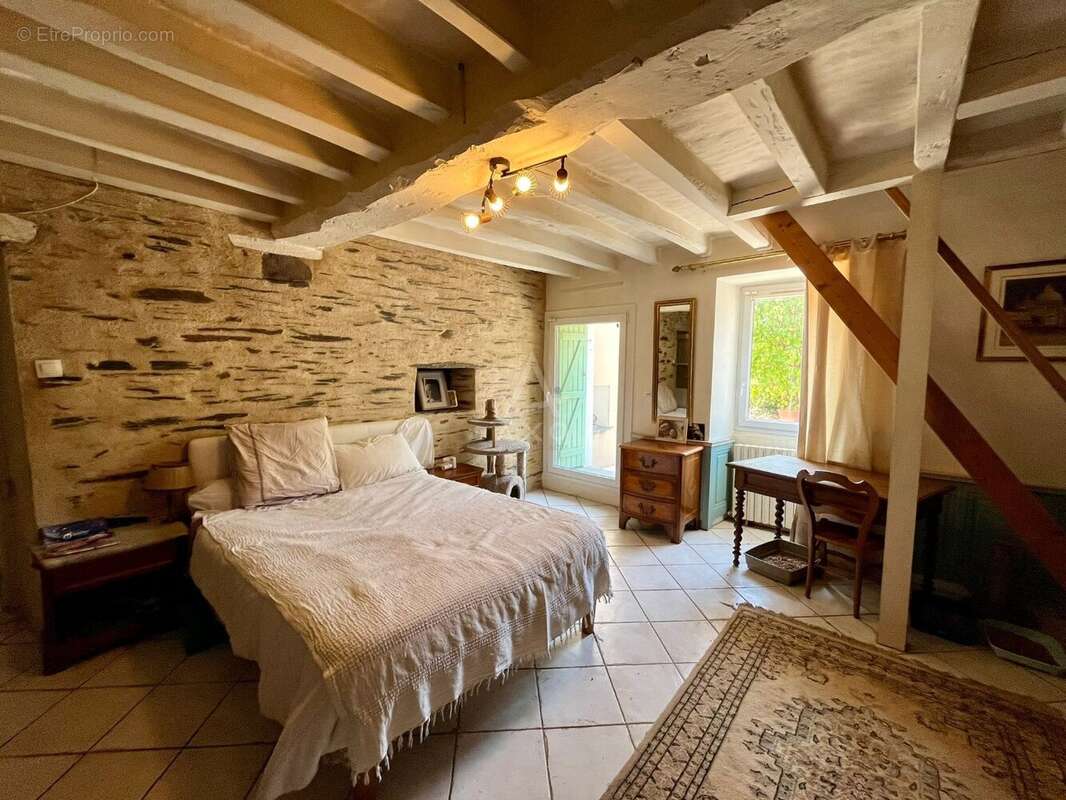 Maison à JUIGNE-SUR-LOIRE