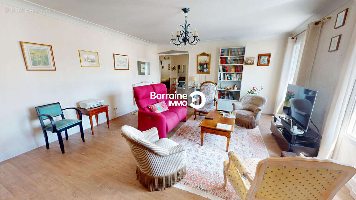 EXCLUSIVITÉ - Appartement de standing sur le très prisé port de plaisance de Morlaix - photo 7