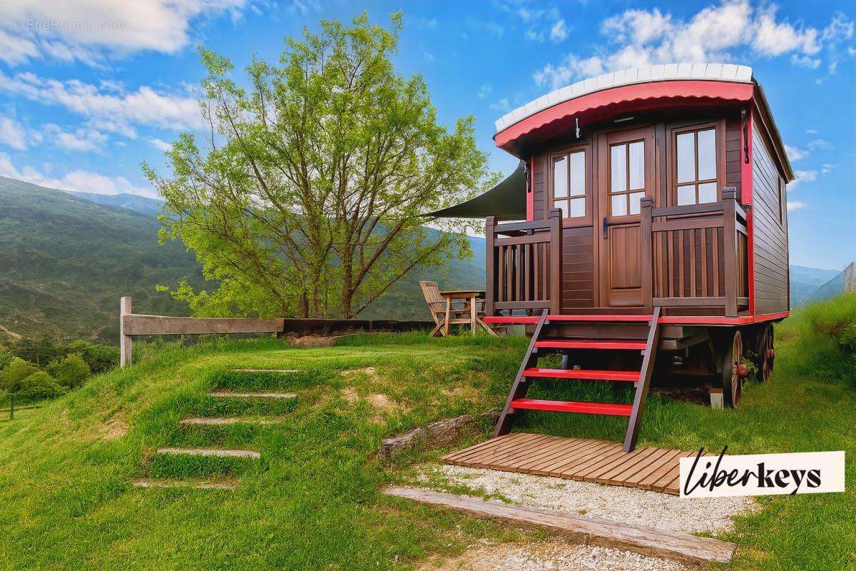 Maison à LA PALUD-SUR-VERDON