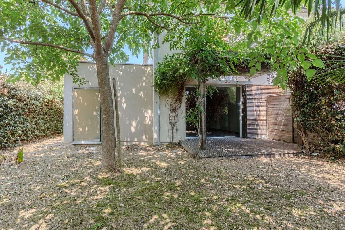 Maison 70 m² à Castelginest  - photo 6