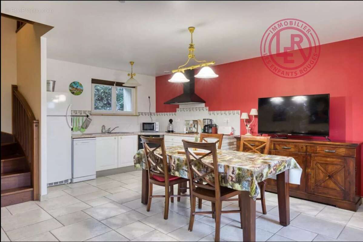 Maison à SAINT-LEONARD