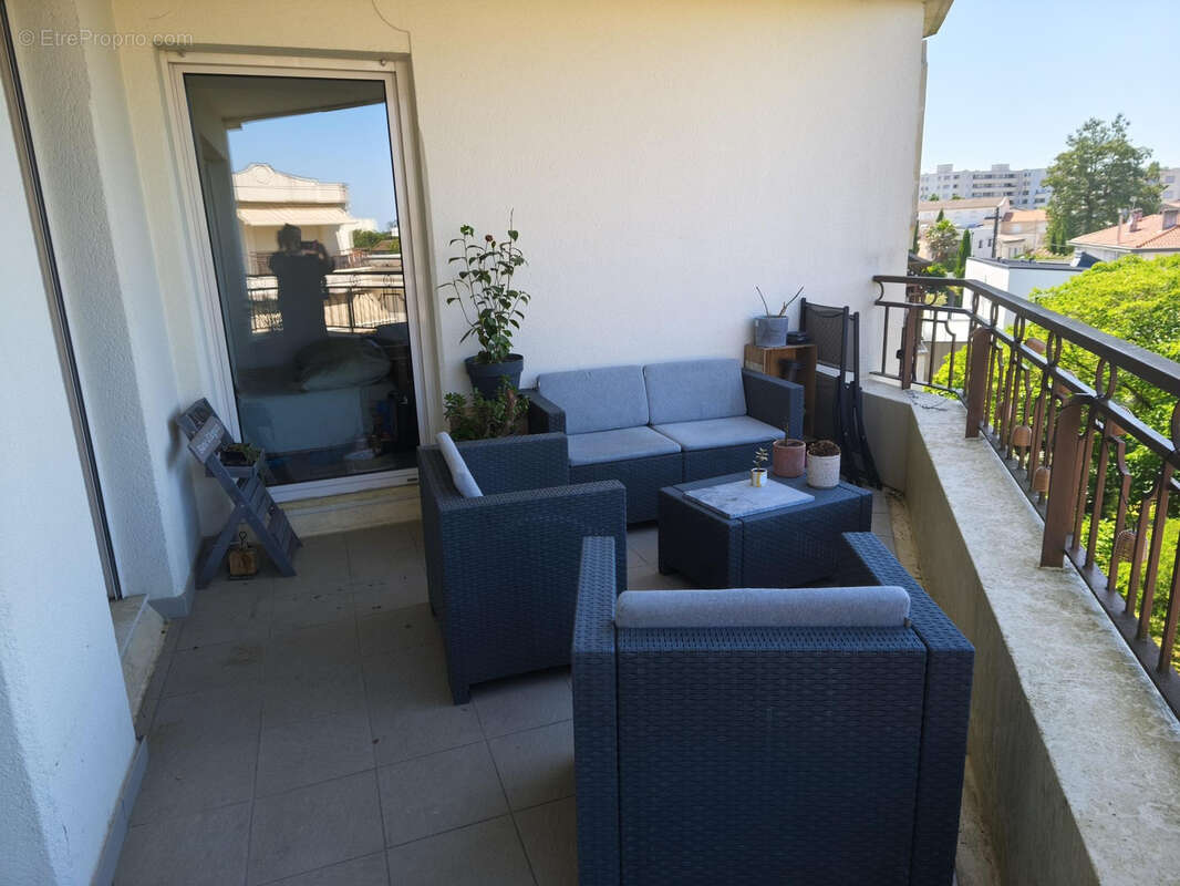 Appartement à BORDEAUX