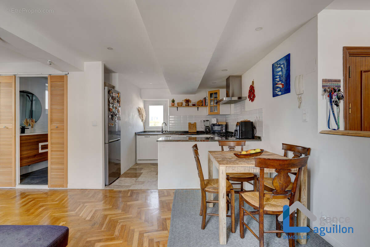 Appartement à URRUGNE