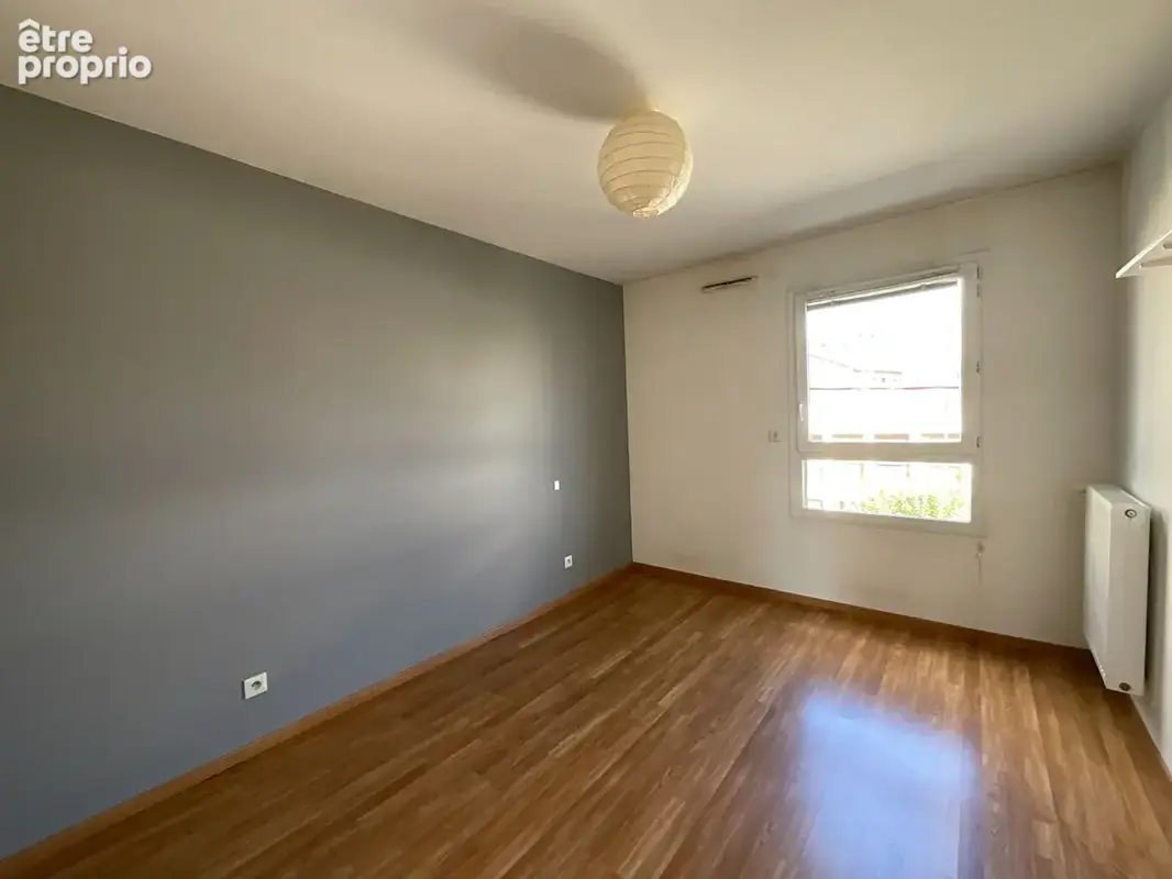 À deux pas du centre-ville : appartement avec terrasse plein sud et garage - photo 5