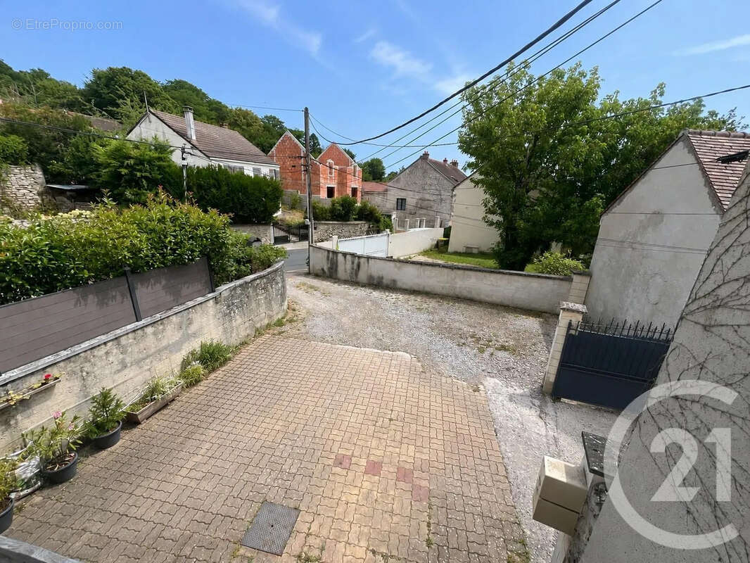 Appartement 50 m² à Montge-En-Goele  - photo 9