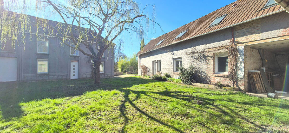 Maison à BRUAY-LA-BUISSIERE