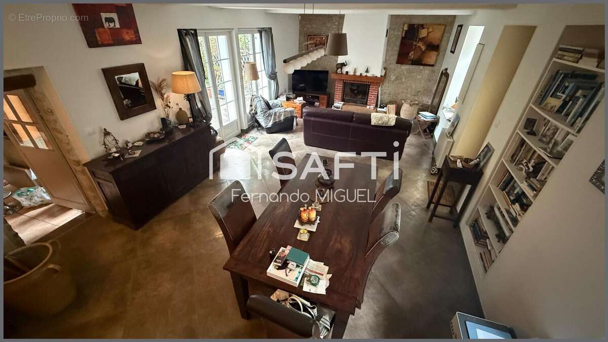 Maison 111 m² à Courcelles  - photo 2