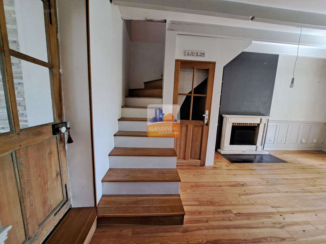 Maison à LA MONTAGNE