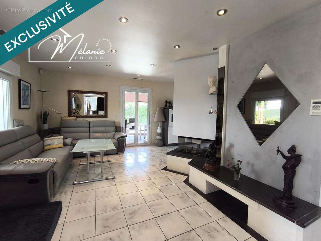 Maison 122 m² à Ludesse  - photo 9