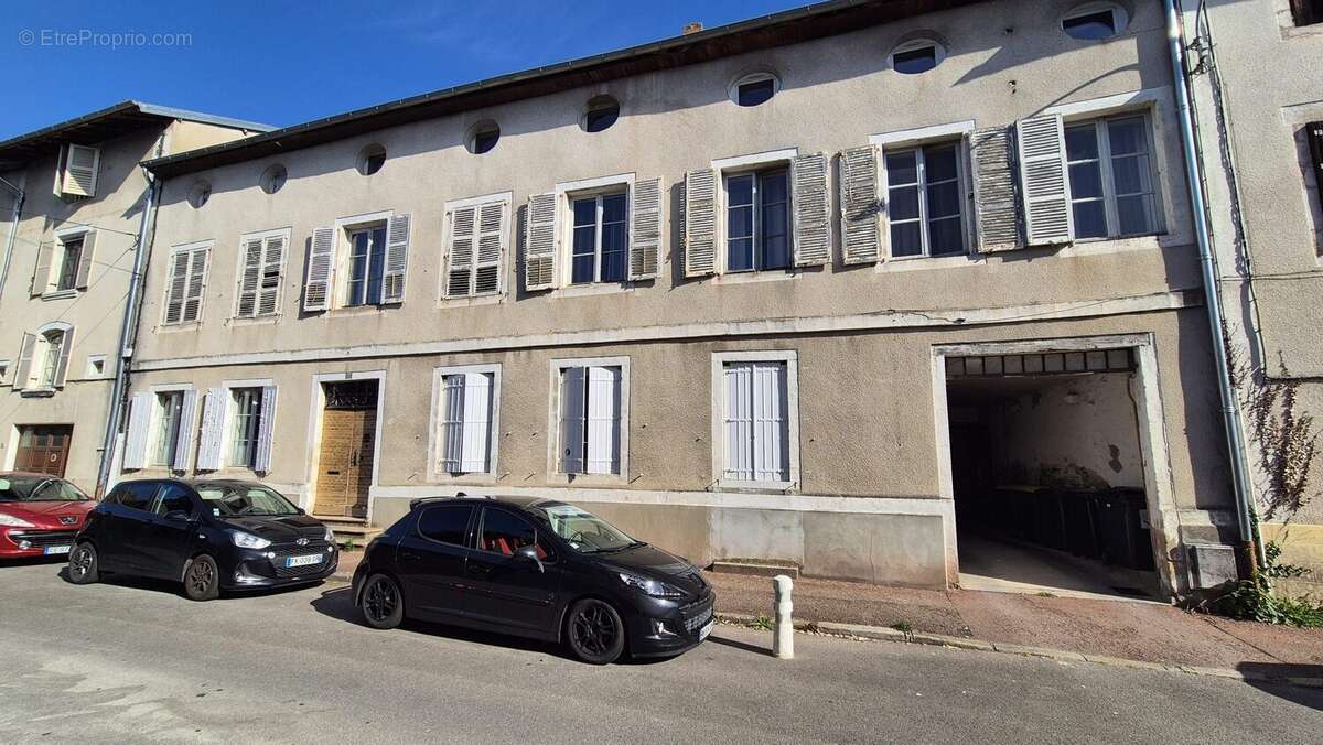 Appartement à AIXE-SUR-VIENNE