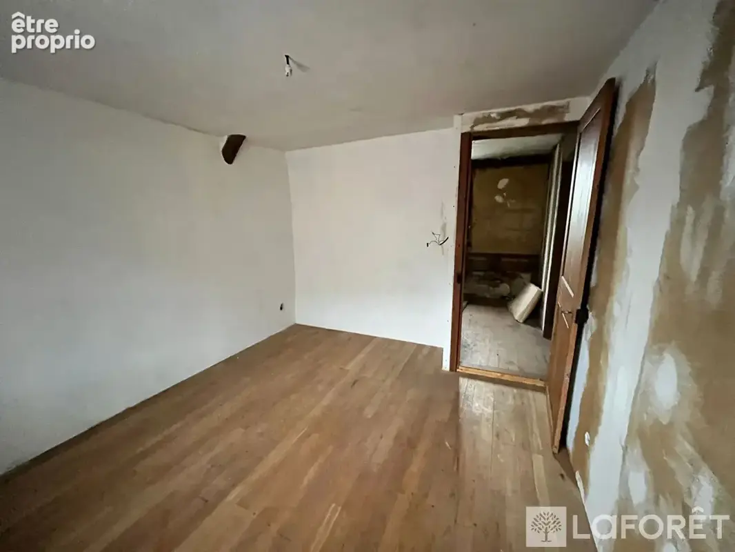 Maison Sap En Auge 10 pièce(s) 142 m2 - photo 13