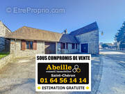 Commerce à MAUCHAMPS