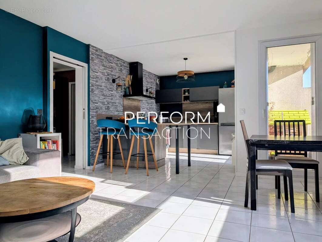 Appartement à SASSENAGE