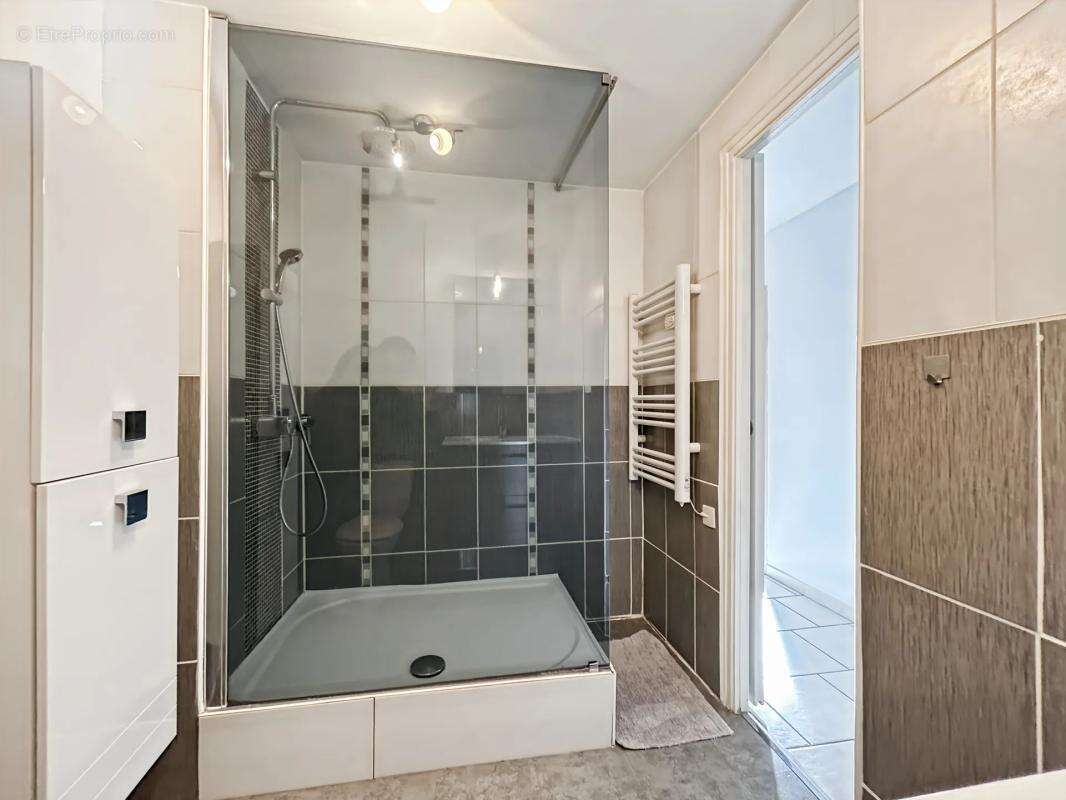 Appartement à MONTELIMAR