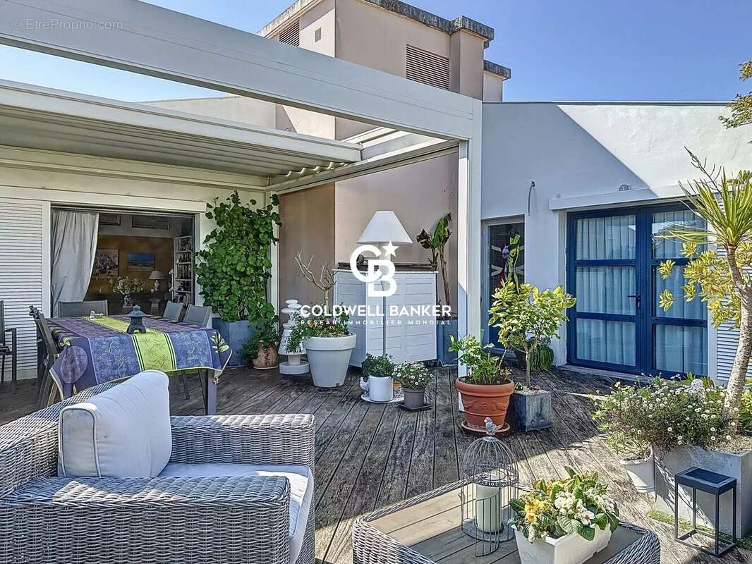 Appartement à LA ROCHELLE