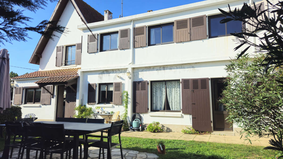 Maison à NOTRE-DAME-DE-MONTS