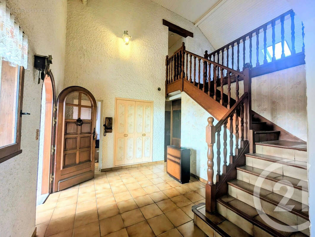 Maison à LA CHAUSSEE-SUR-MARNE