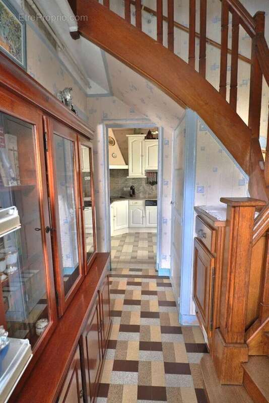 Maison à VERRIERES-LE-BUISSON