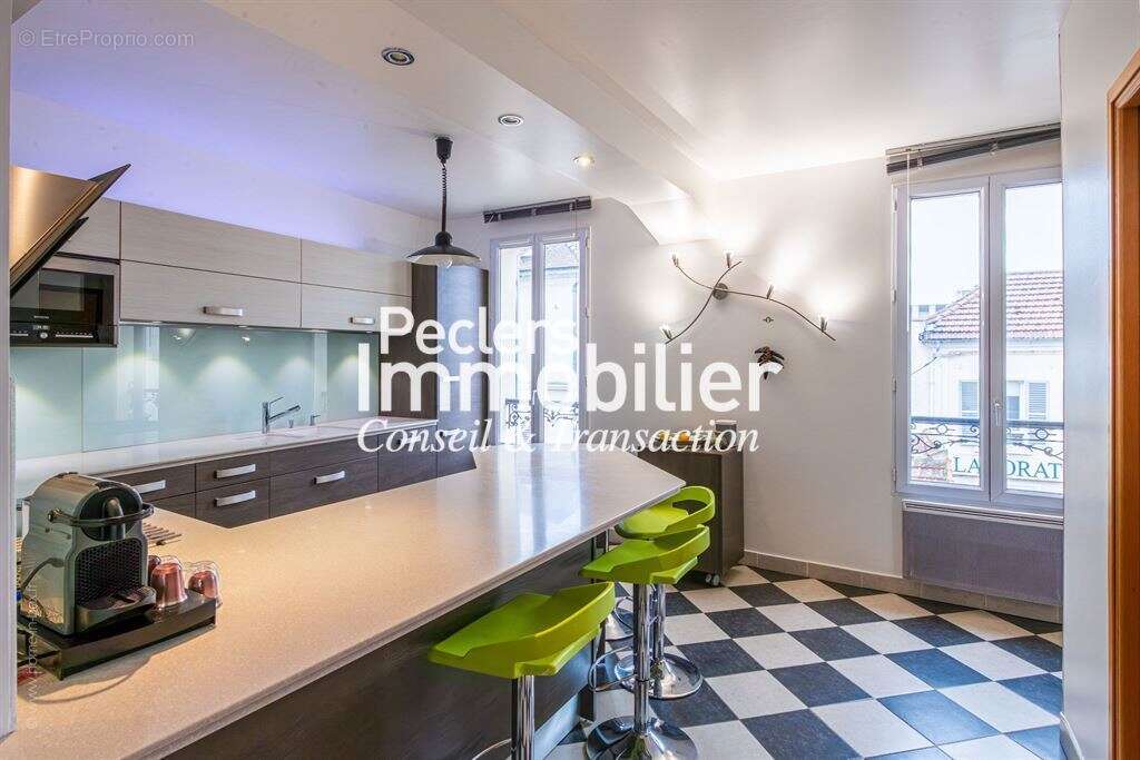 Appartement à RUEIL-MALMAISON