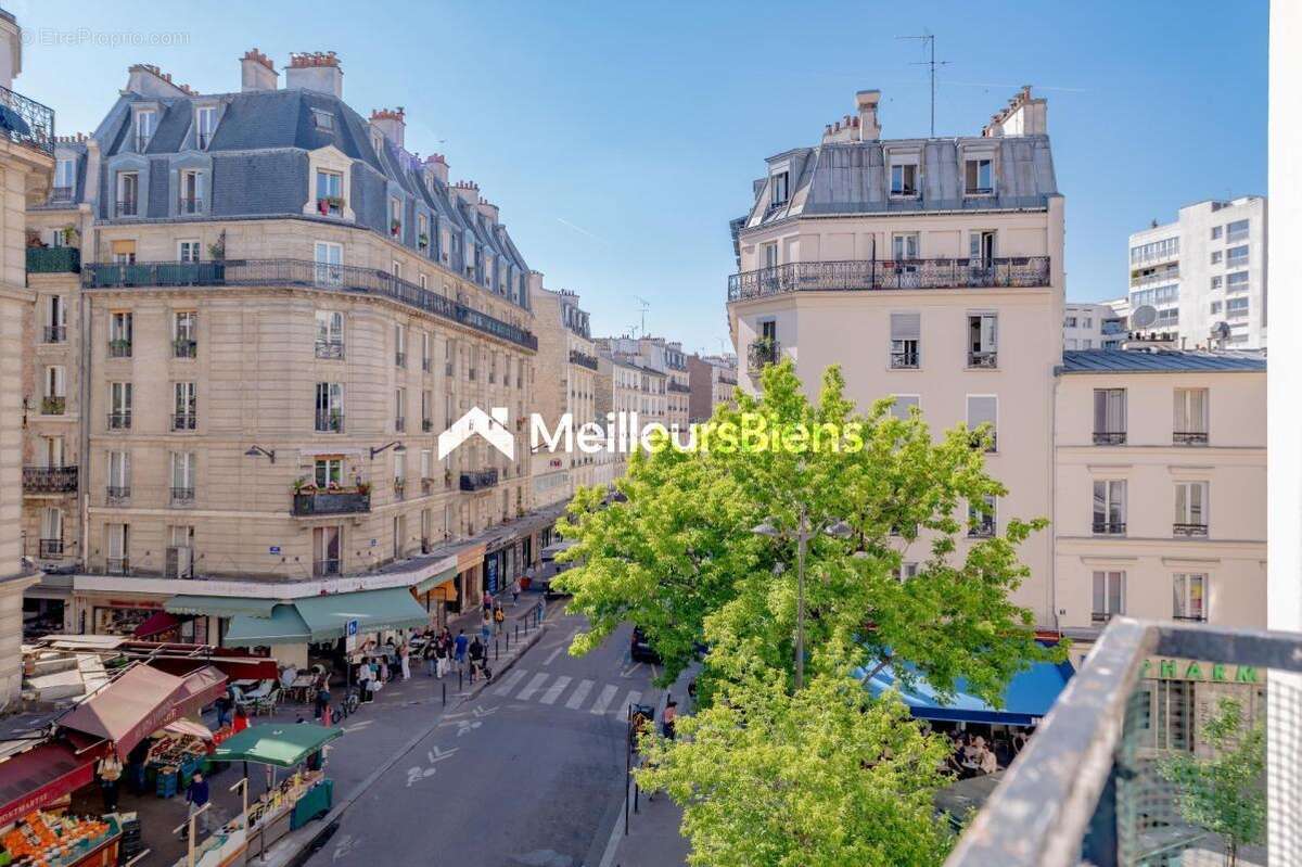 Appartement à PARIS-18E