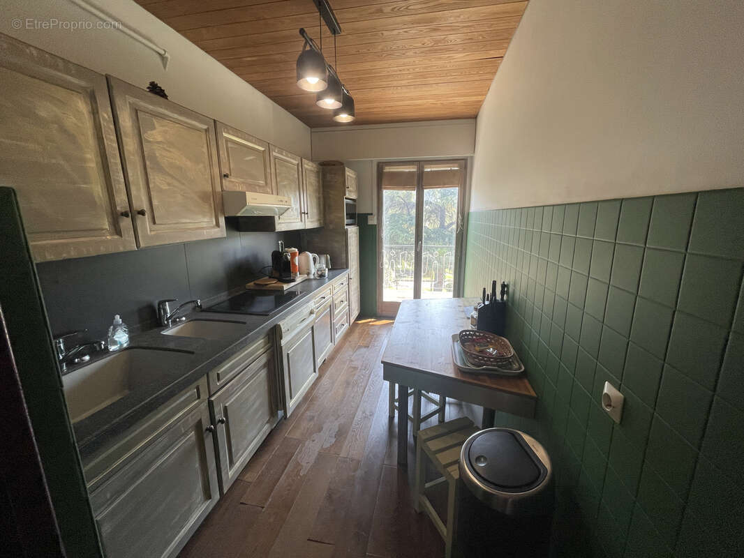 Appartement à LE CANNET