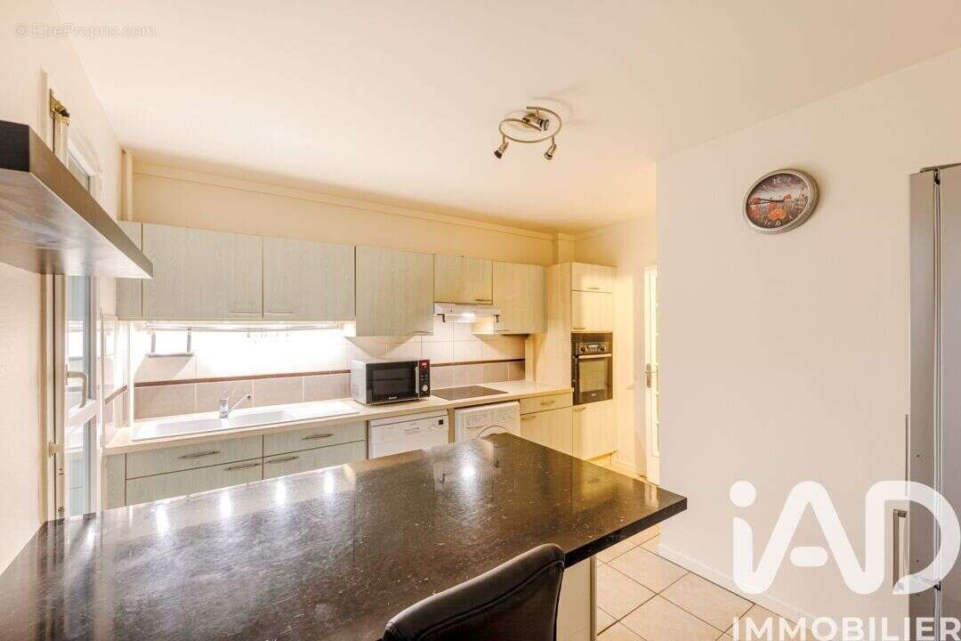 Photo 4 - Appartement à CERGY