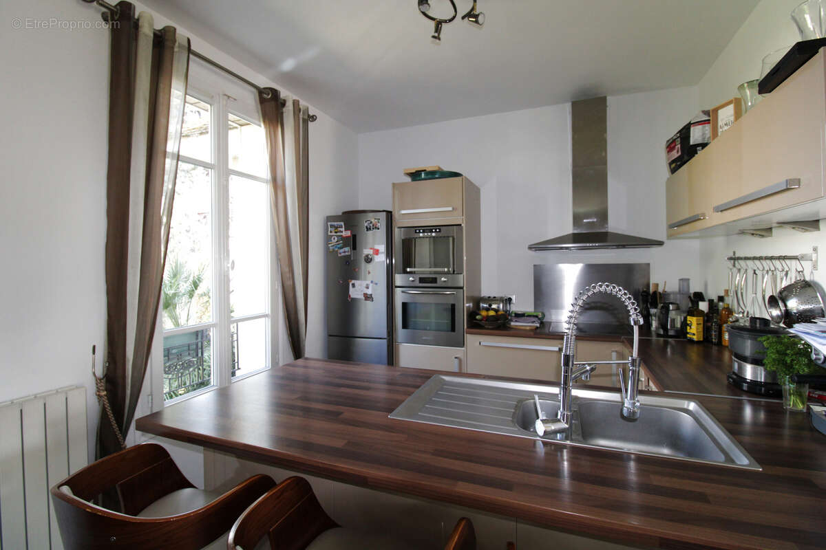 Maison à SARTROUVILLE