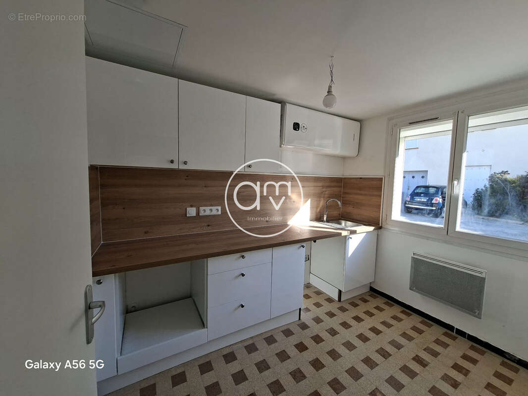 Appartement à LA VALETTE-DU-VAR
