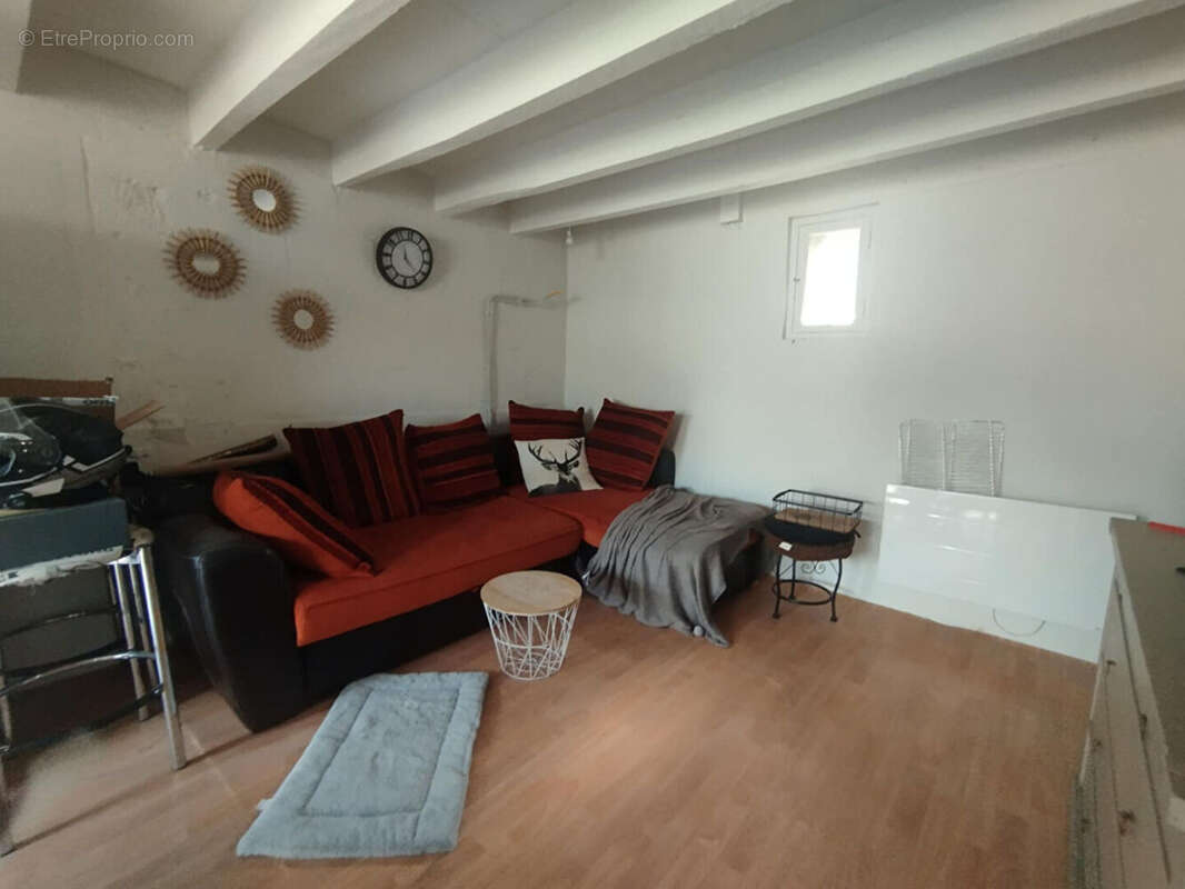 Maison à BRAYE-SOUS-FAYE