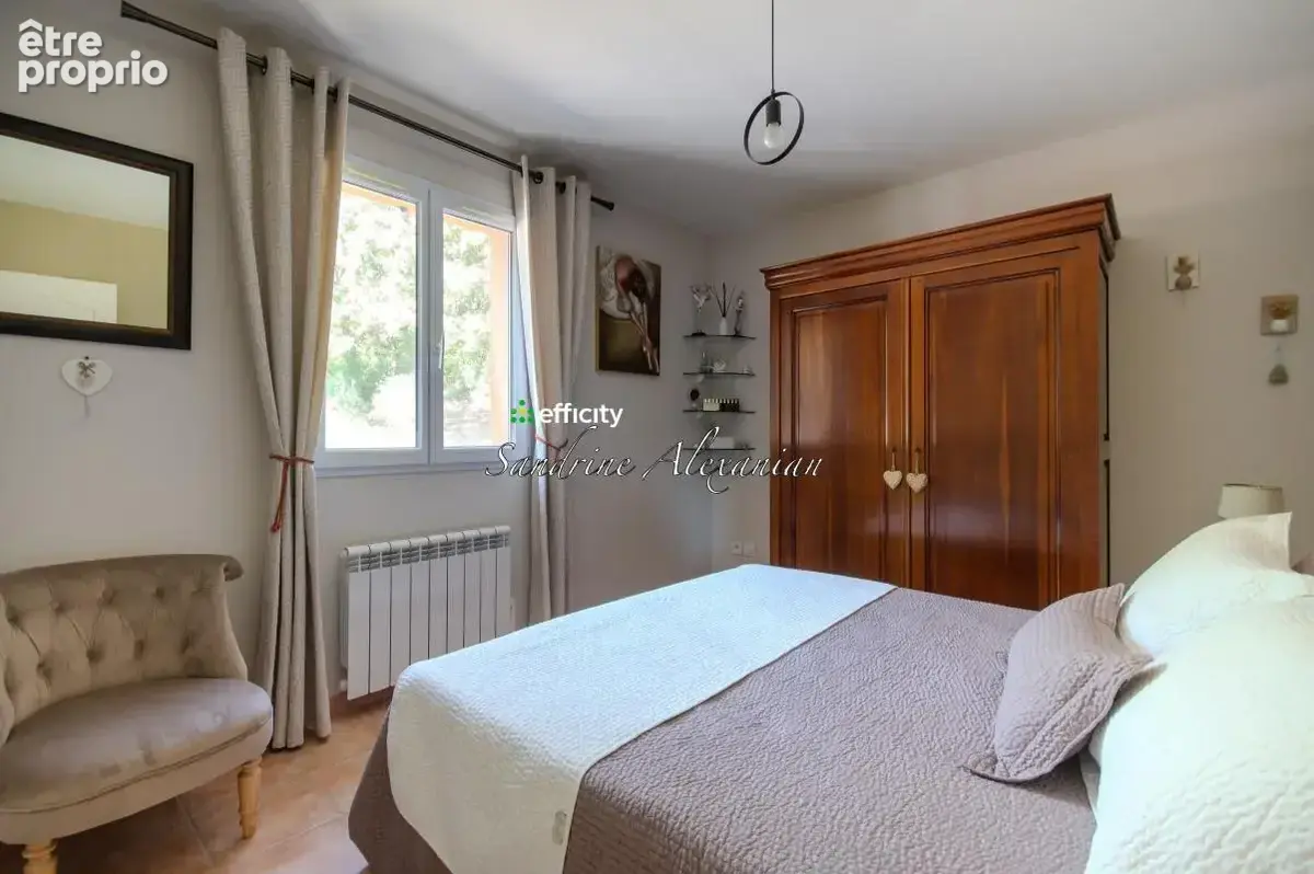 Maison 7 pièces 180 m² à vendre à Le Cannet-Des-Maures (83340) - photo 23