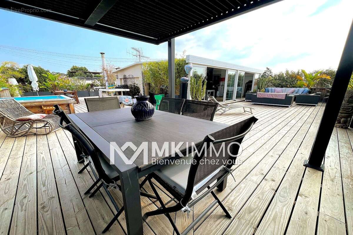 Appartement 119 m² à Cagnes-Sur-Mer  - photo 2