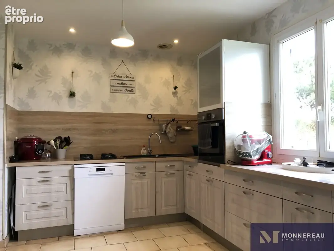 Maison de plain-pied avec cinq chambres - photo 7
