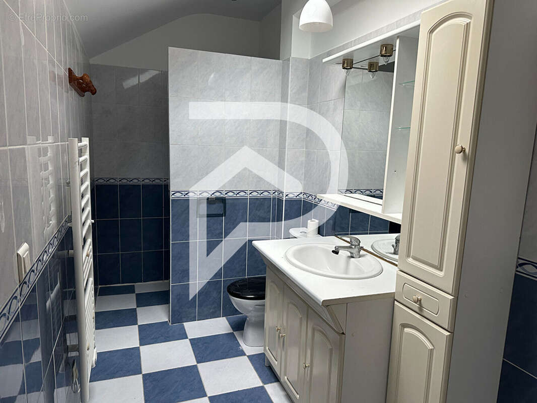 Appartement à GARANCIERES