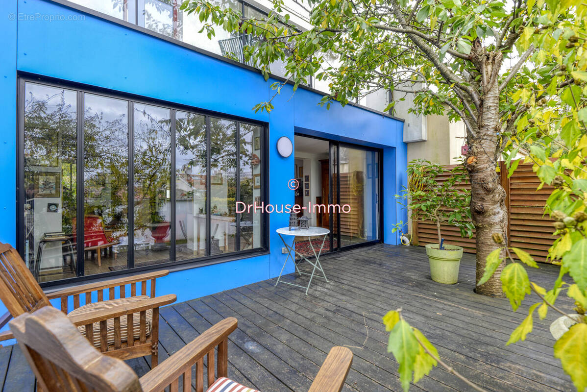 Maison à SAINT-SEBASTIEN-SUR-LOIRE