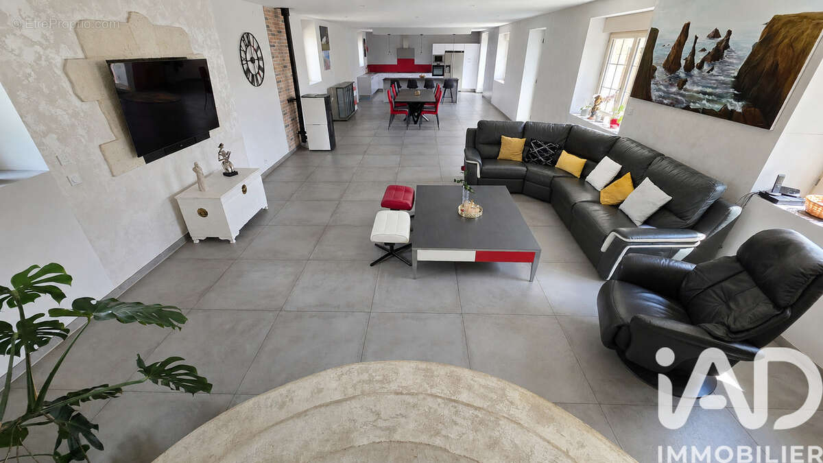 Photo 6 - Maison à SAINT-HILAIRE-DES-LOGES