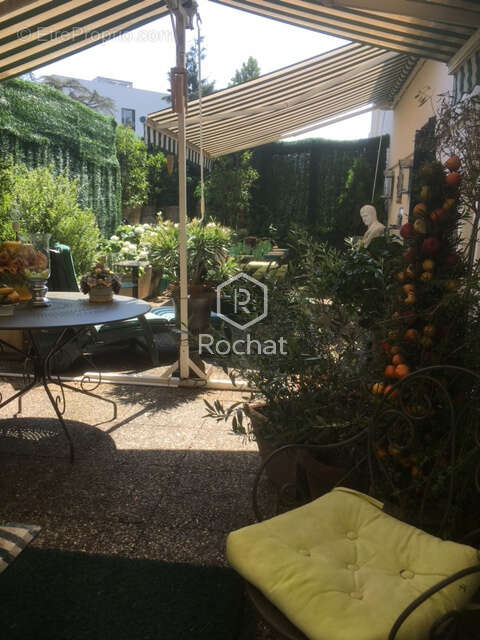 Autre à LYON-5E