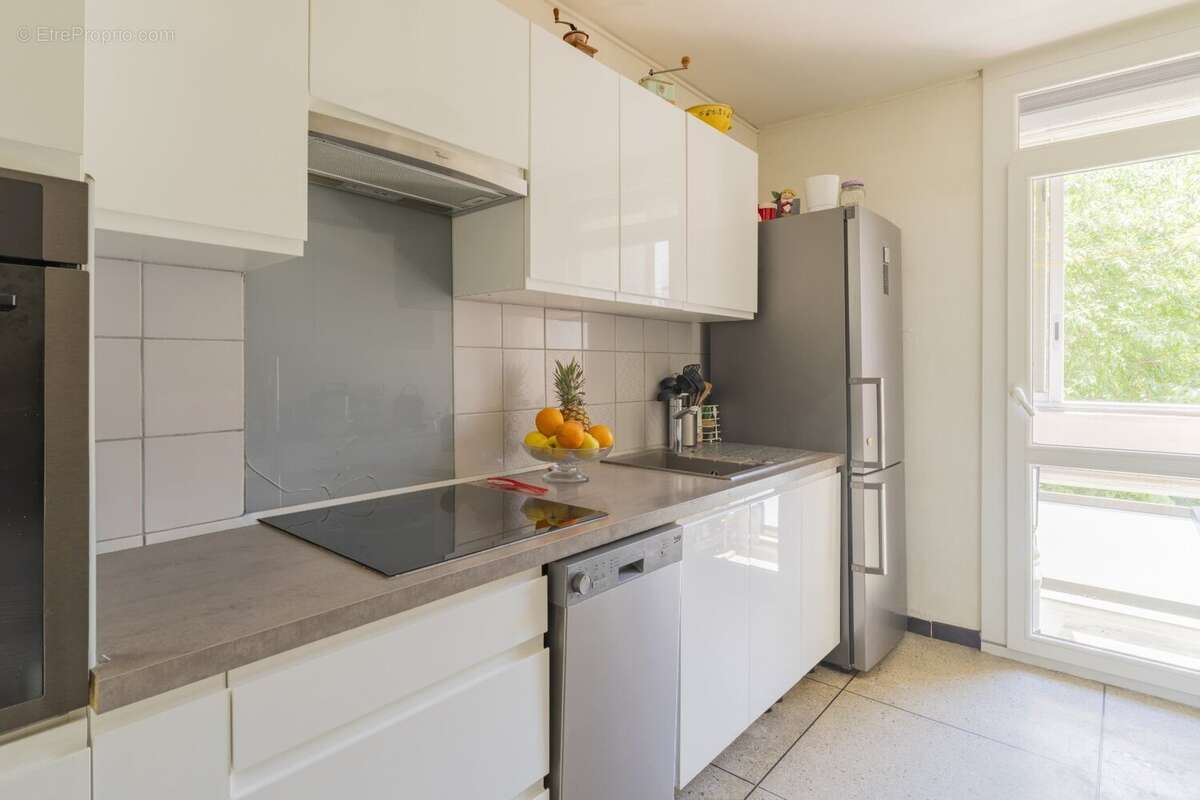 Appartement à MARSEILLE-12E
