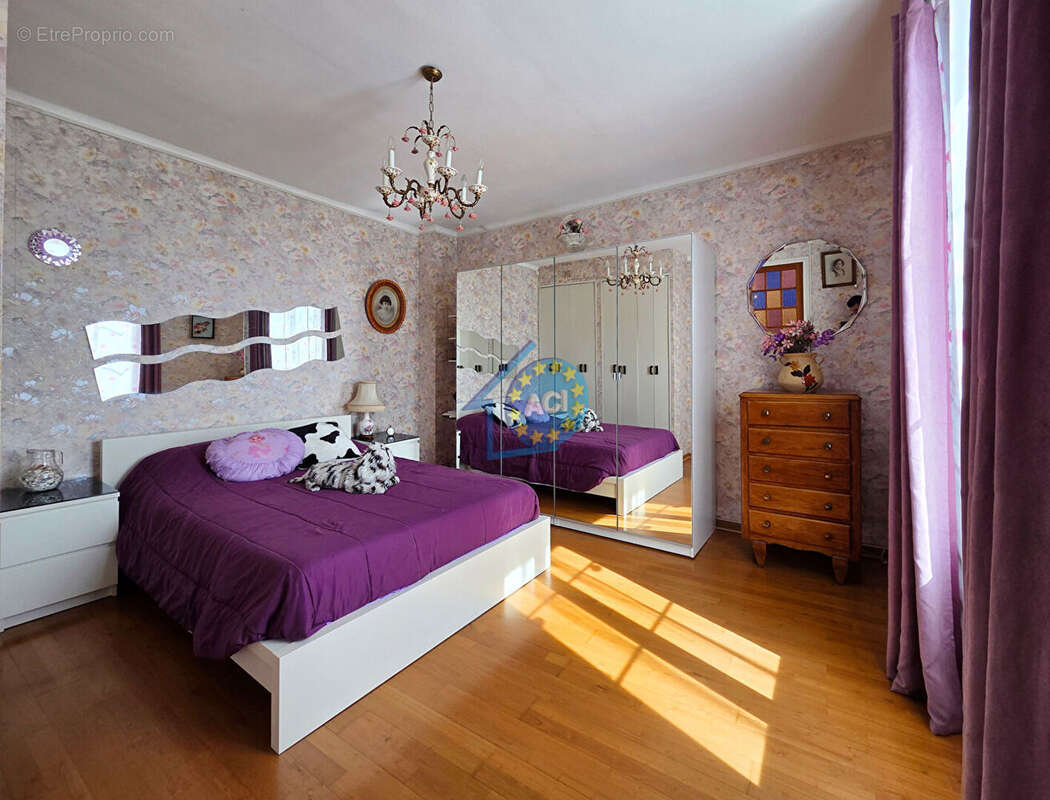 Maison à MANTES-LA-JOLIE