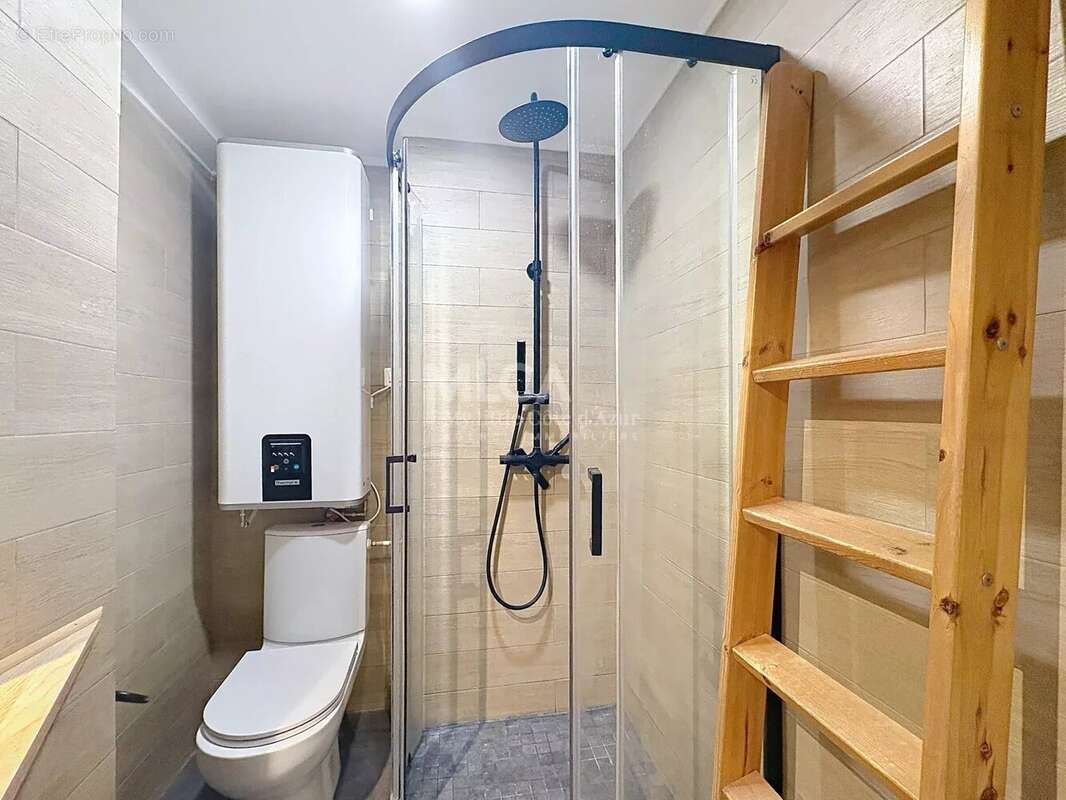 Appartement à SAINT-ETIENNE-DE-TINEE