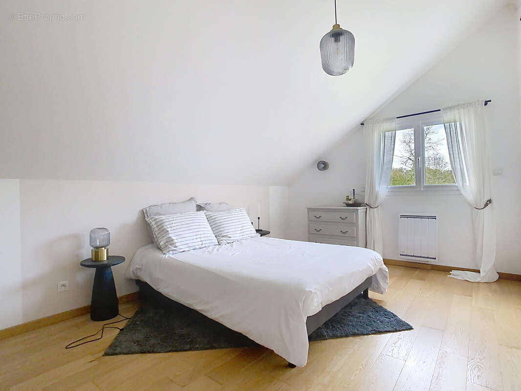 Maison à PICAUVILLE