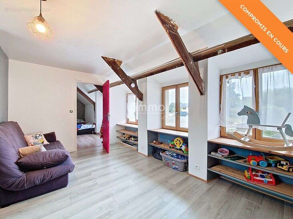 Maison à ROUDOUALLEC