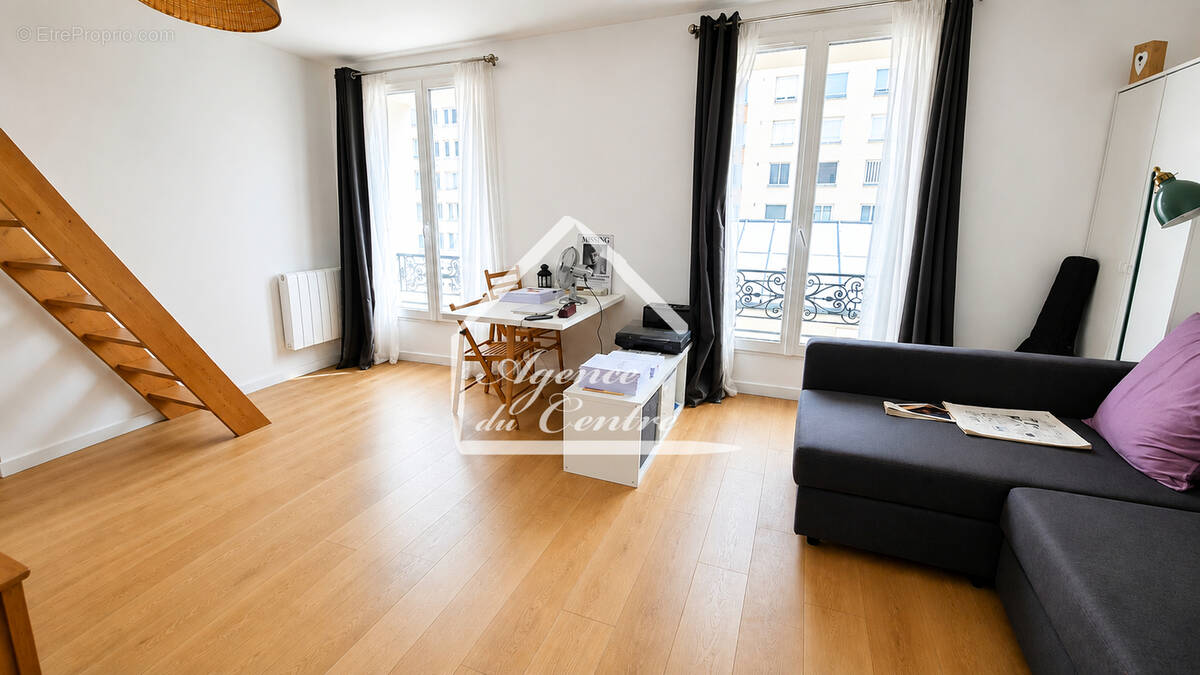 Appartement à PARIS-18E