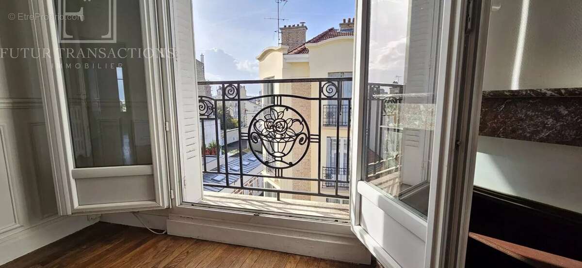 Appartement à COLOMBES