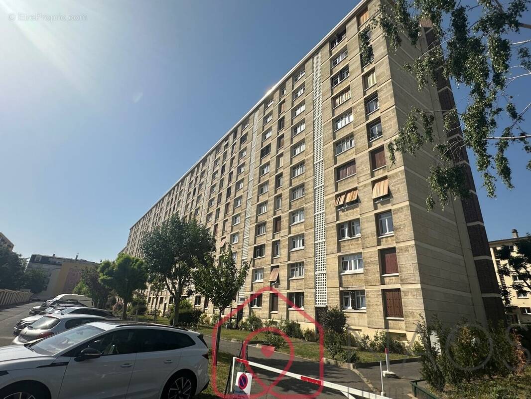 Appartement à CHATILLON