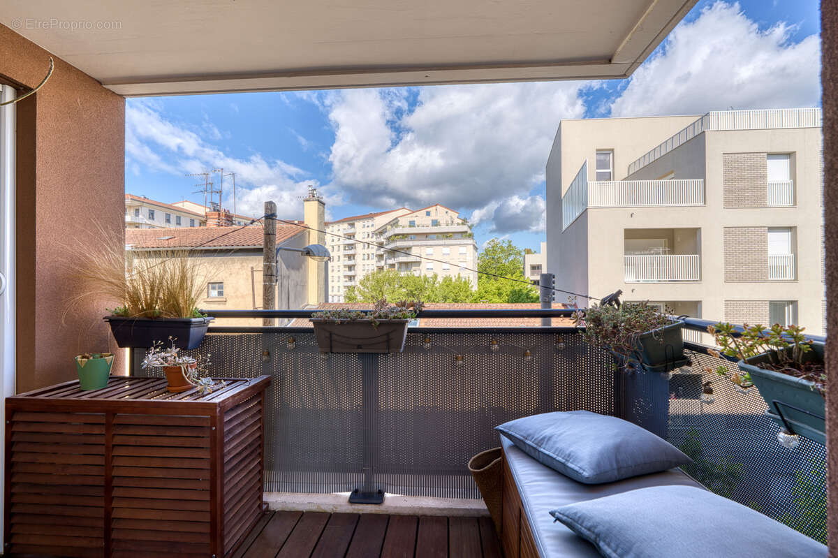 Appartement à CALUIRE-ET-CUIRE