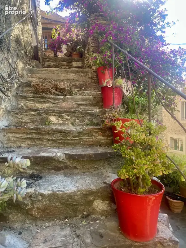 Maison 95 m² à Camelas  - photo 6