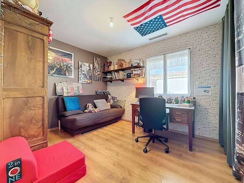 Maison à USCLAS-DU-BOSC